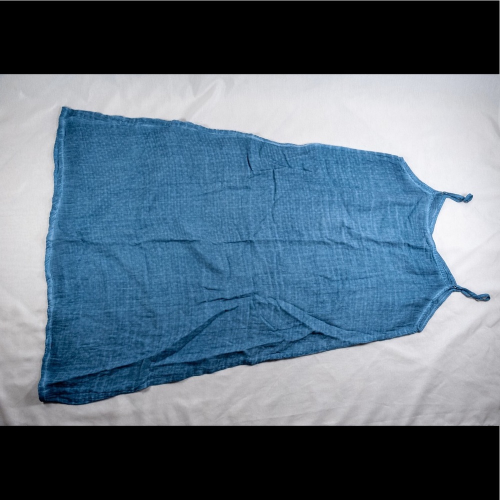 Basic chambray midi dress